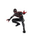 Trois mains alternatives pour la figurine Spider-Man Miles Morales posées sur un support blanc