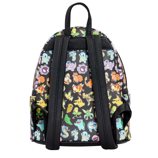 Détail des bretelles ajustables et de la texture du sac à dos Loungefly Pokémon