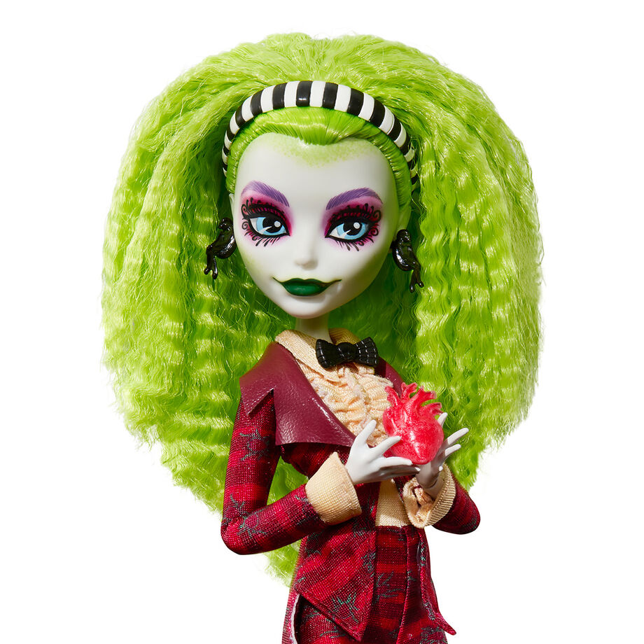 Accessoires inclus dans le set Monster High Beetlejuice présentés sur fond clair