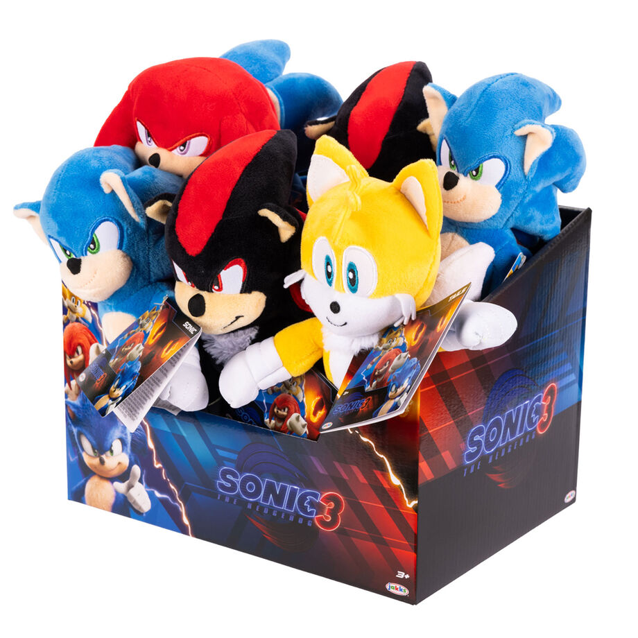 Photo de groupe montrant plusieurs peluches Sonic 3 The Movie assorties côte à côte