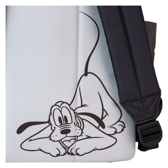 Intérieur du sac à dos avec doublure assortie et espace de rangement visible