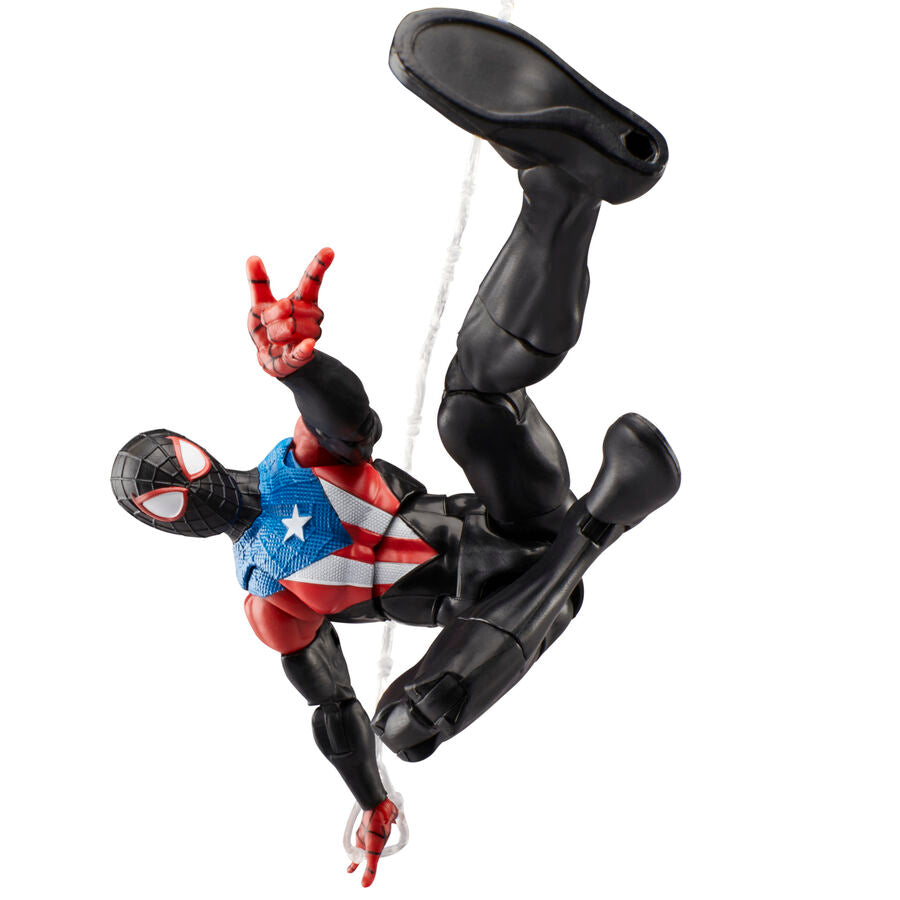 Photo de groupe avec la figurine Miles Morales Boricua Suit et ses accessoires