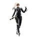 Image rapprochée des mains articulées de la figurine Black Cat avec griffes