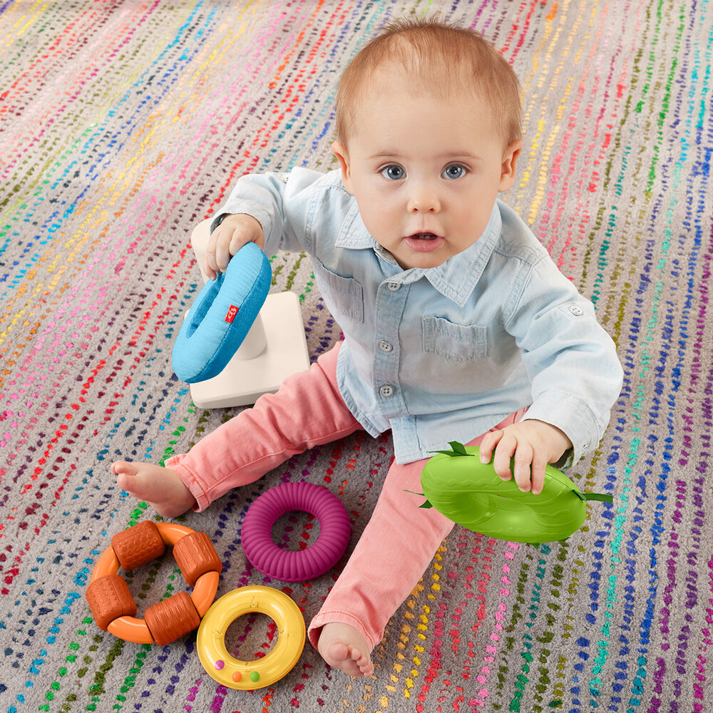 Emballage du jouet pyramide sensorielle Fisher-Price pour éveil et apprentissage bébé