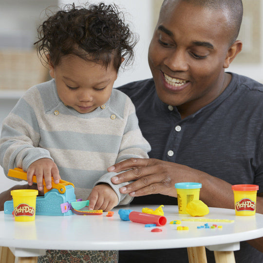 Set complet Play-Doh Fun Factory avec accessoires et pots de pâte à modeler