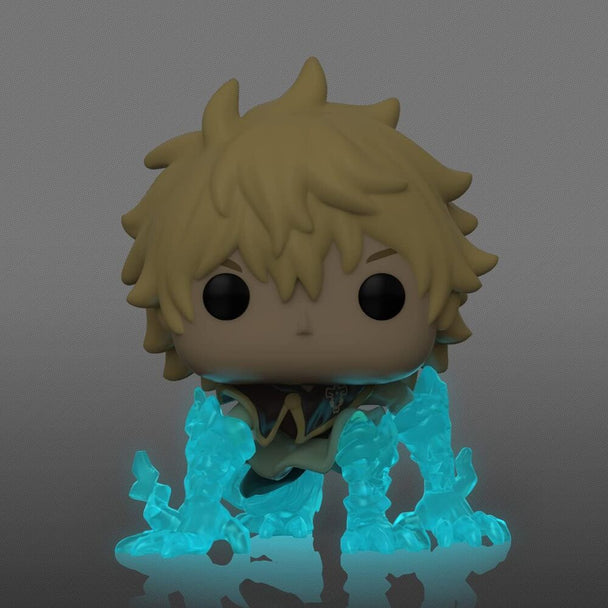 Vue rapprochée de la figurine Luck Voltia Black Clover édition Chase avec détails soignés et couleurs vives