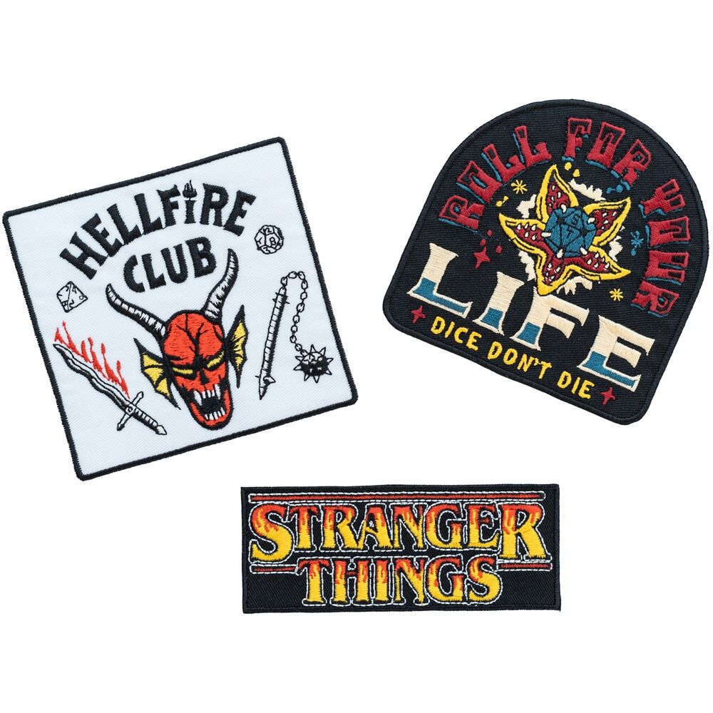 Set de 3 patches Stranger Things 3 ERIK en polyester présentés sur fond blanc