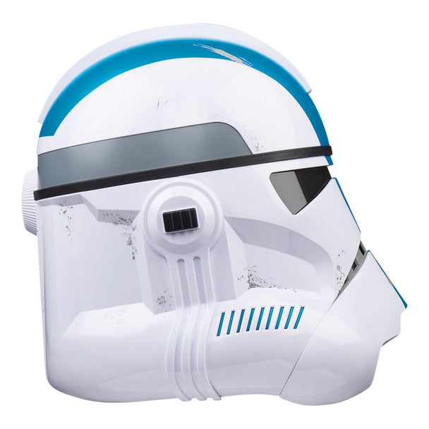 Vue latérale du casque Clone Trooper montrant le bouton d'activation de la voix