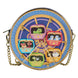 Vue rapprochée des appliqués et bijoux imitation dorés sur le sac Loungefly Disney Princess Carousel