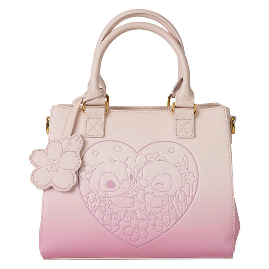Détail de la bandoulière ajustable en cuir vegan marron clair du sac Loungefly Stitch