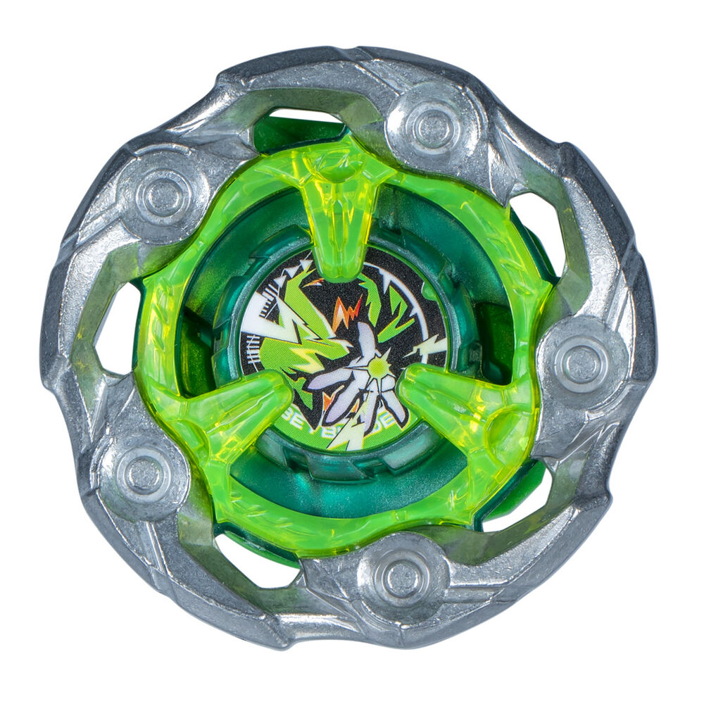 Enfant jouant avec le kit complet Beyblade X Wand Wizard dans un combat