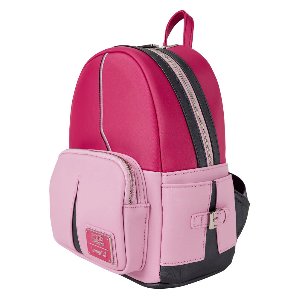Détail des accessoires en métal argenté brillant du sac à dos Naruto Shippuden Sakura, soulignant la finition haut de gamme