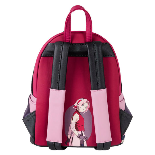 Zoom sur les bandoulières ajustables du sac à dos Sakura Loungefly, montrant le confort et la qualité des matériaux