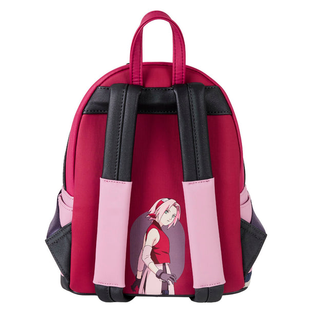 Zoom sur les bandoulières ajustables du sac à dos Sakura Loungefly, montrant le confort et la qualité des matériaux