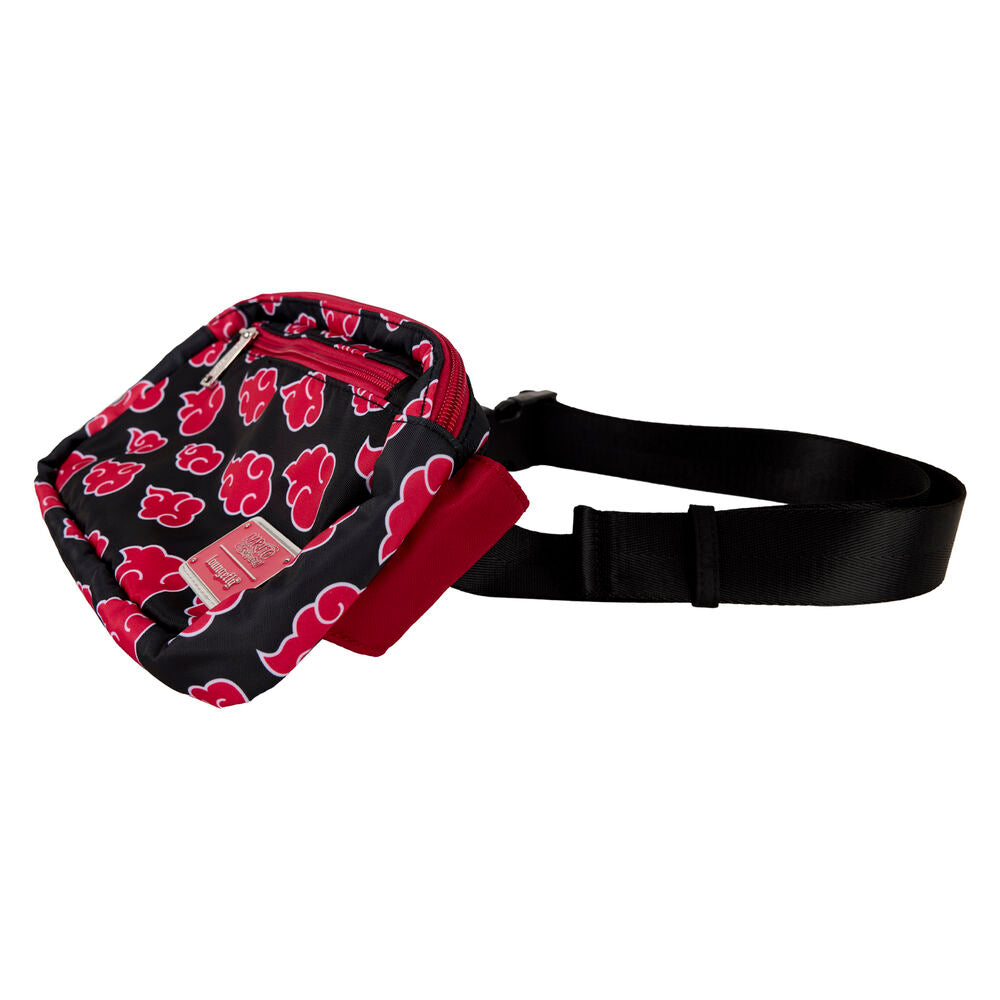 Intérieur du sac ceinture Naruto Shippuden Loungefly montrant la doublure assortie et la poche zippée