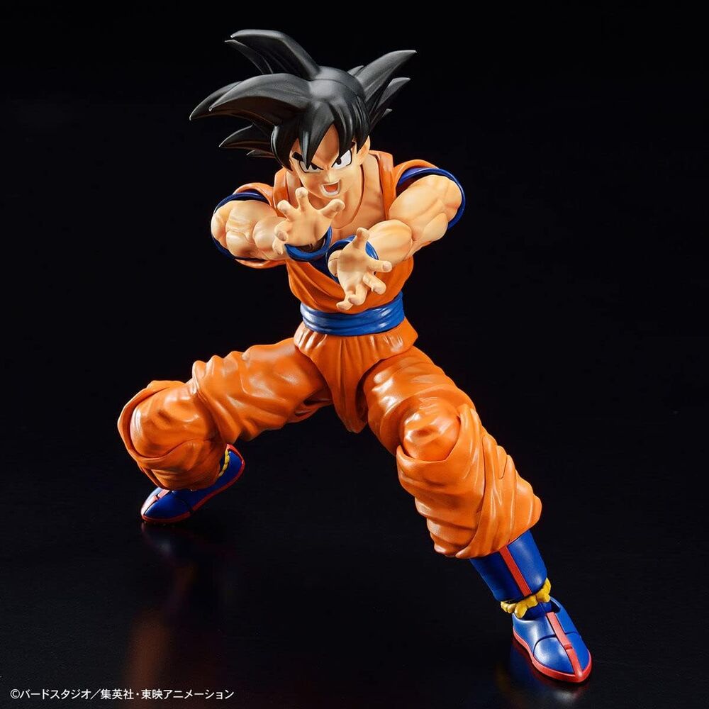 Profil gauche de la figurine Son Goku DBZ Re:Run montrant les articulations mobiles