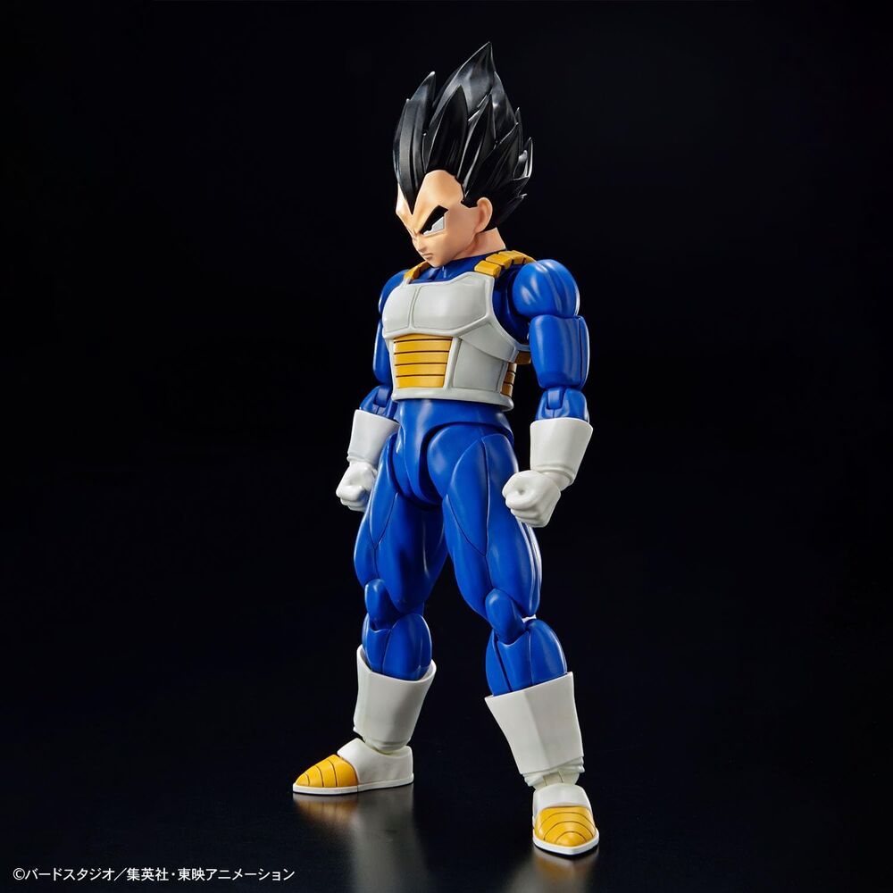 Vue latérale de la figurine articulée Vegeta Standard Re:Run montrant la qualité des matériaux plastiques