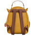 Zoom sur la poche avant zippée avec pendentif émaillé doré du sac à dos Eevee Loungefly