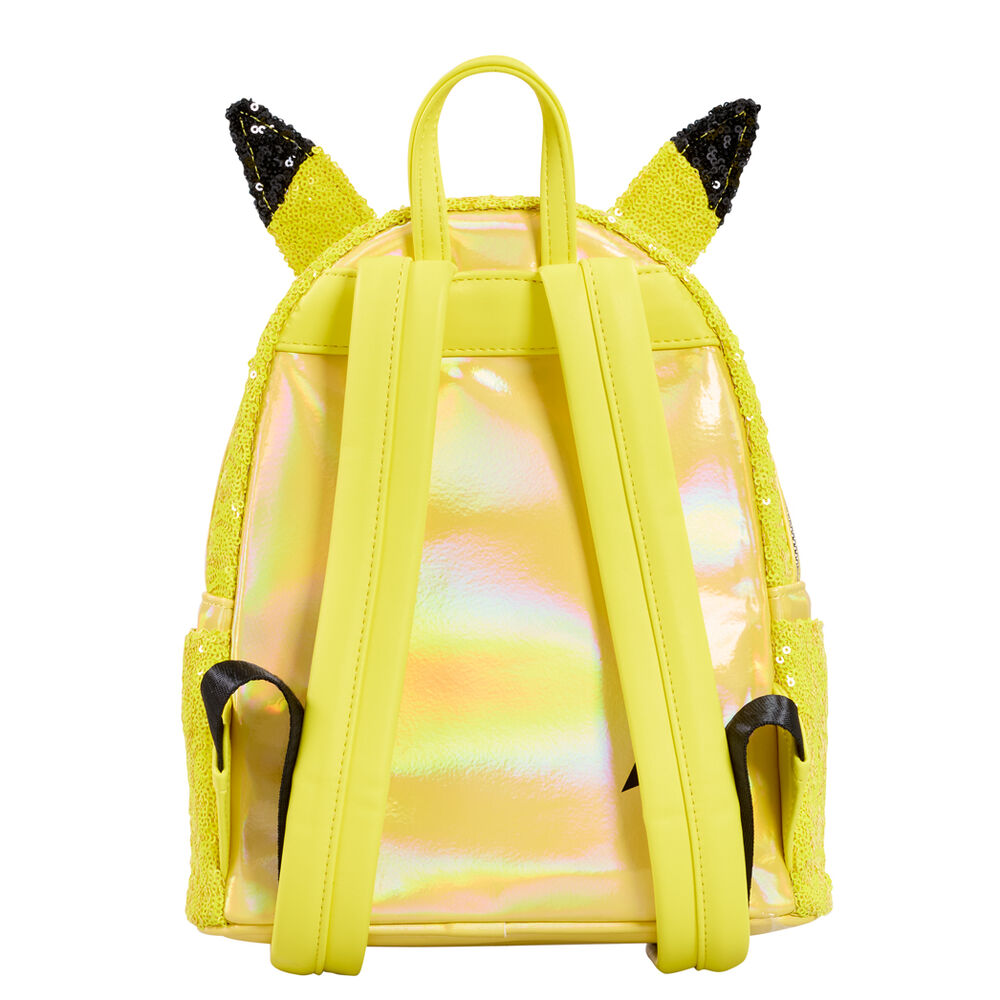 Vue latérale du sac à dos Loungefly Pikachu montrant les poches latérales et les bretelles ajustables