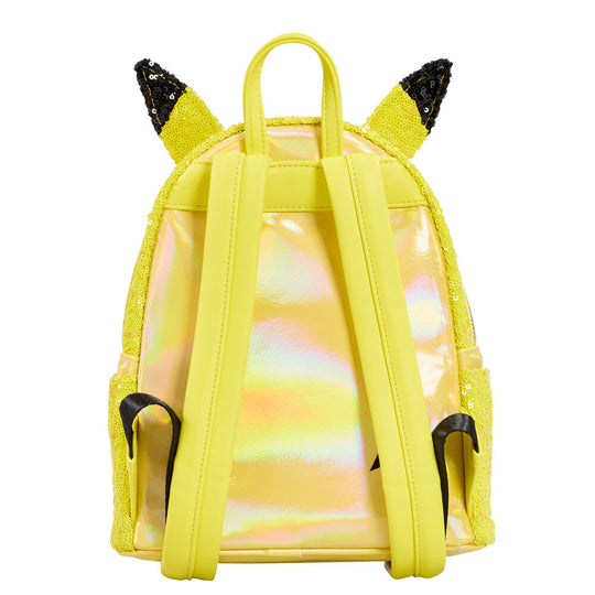 Vue latérale du sac à dos Loungefly Pikachu montrant les poches latérales et les bretelles ajustables