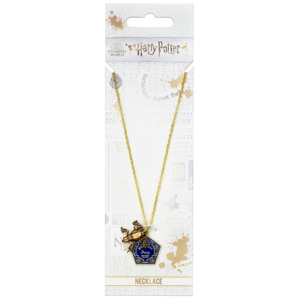 Collier Harry Potter porté autour du cou, mettant en valeur la longueur ajustable de 40 cm avec extension de 5 cm