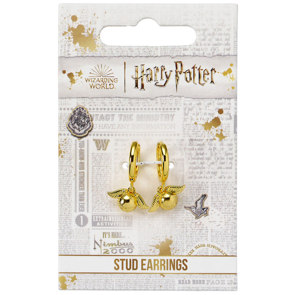 Détail des boucles d'oreilles Golden Snitch en alliage de zinc, présentation sur fond blanc avec finition dorée brillante