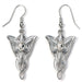 Image des boucles d'oreilles Evenstar portées, illustrant leur taille et leur élégance lorsqu'elles sont associées à une tenue.