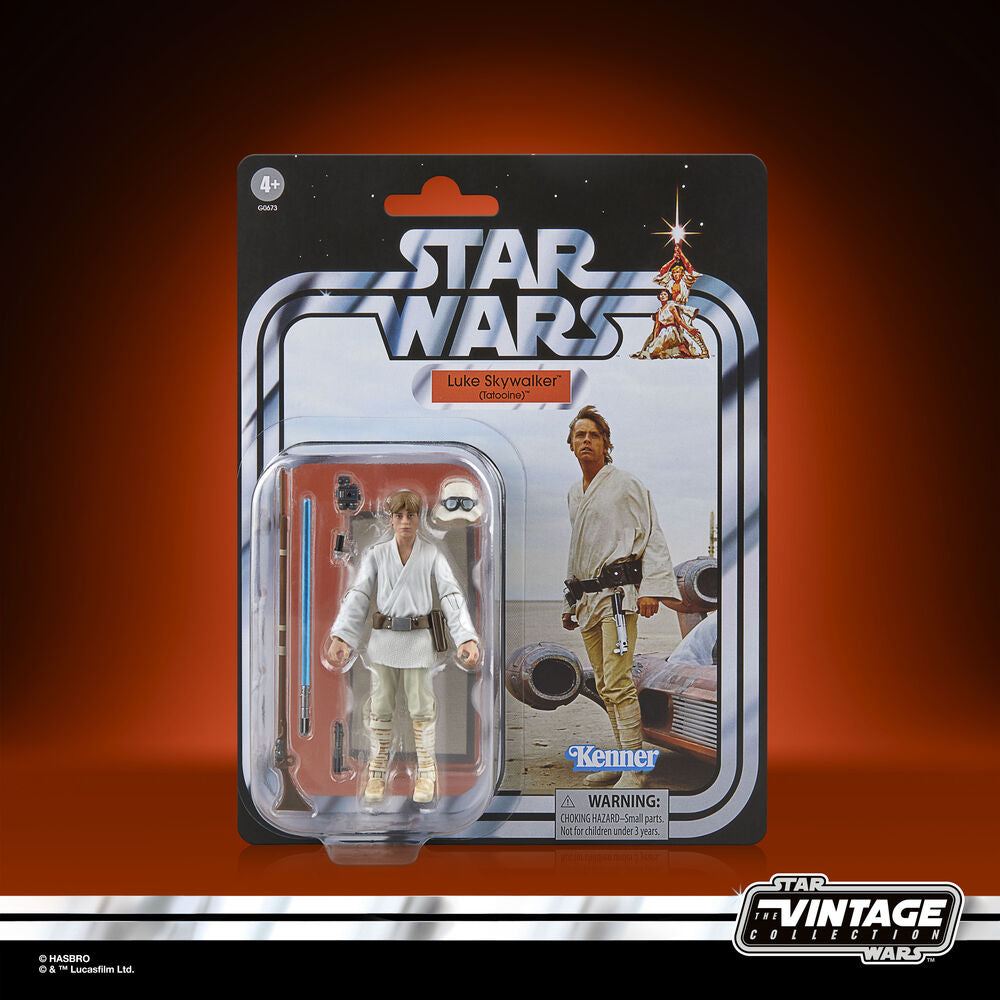 Figurine Luke Skywalker avec son chapeau posé à côté du Landspeeder