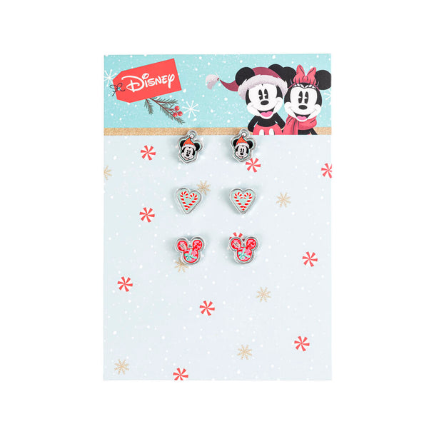 Vue rapprochée des boucles d'oreilles Disney Mickey Noël montrant les détails festifs et couleurs vives