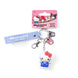 Détail du bracelet robuste du porte-clés Hello Kitty & Friends avec texte décoratif en gros plan