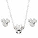 Collier Minnie Mouse argenté avec cristaux clairs sur fond blanc, vue rapprochée du pendentif