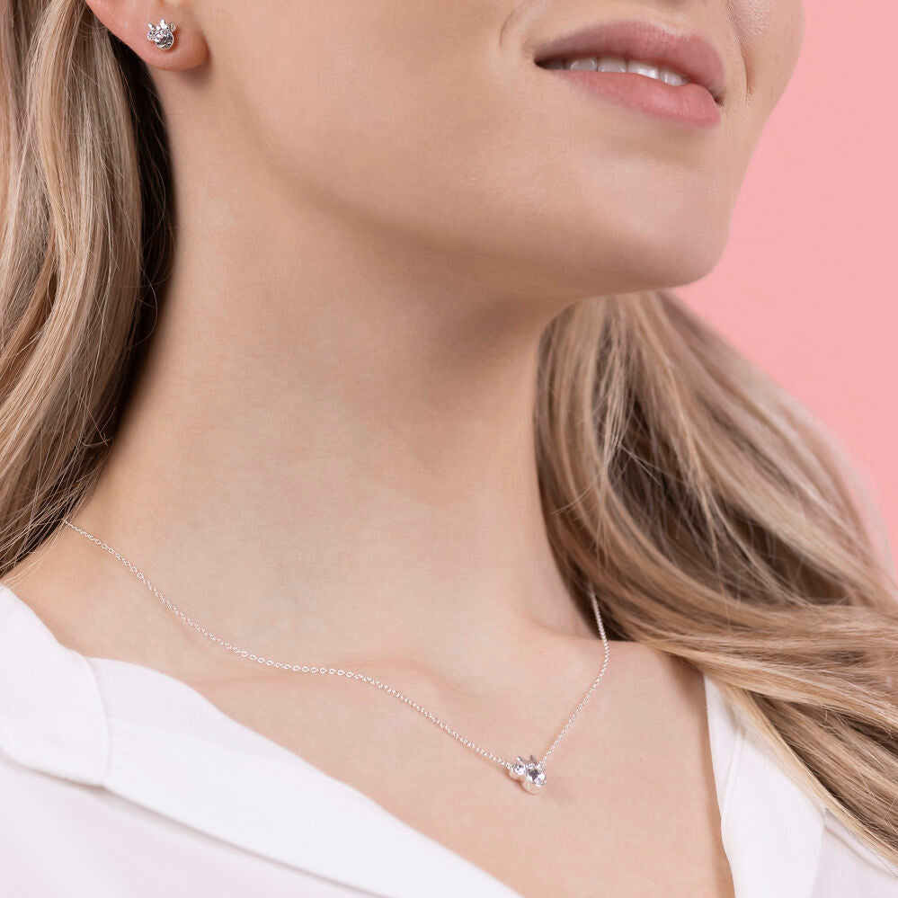 Vue d'ensemble du set bijoux Minnie Mouse PEERS HARDY, mettant en valeur la qualité et le design argenté brillant