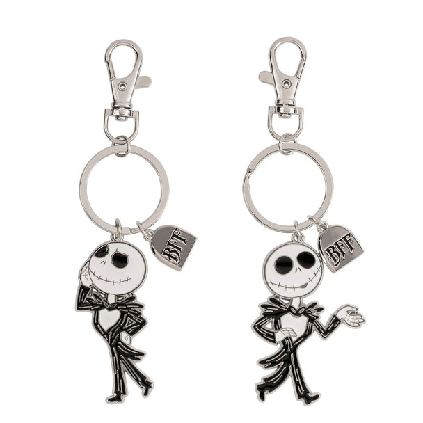 Porte-clé argenté avec pendentif Jack Skellington du film Disney Nightmare Before Christmas sur fond blanc