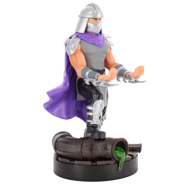 Détail du visage de Shredder sur le support chargeur inspiré des Tortues Ninja