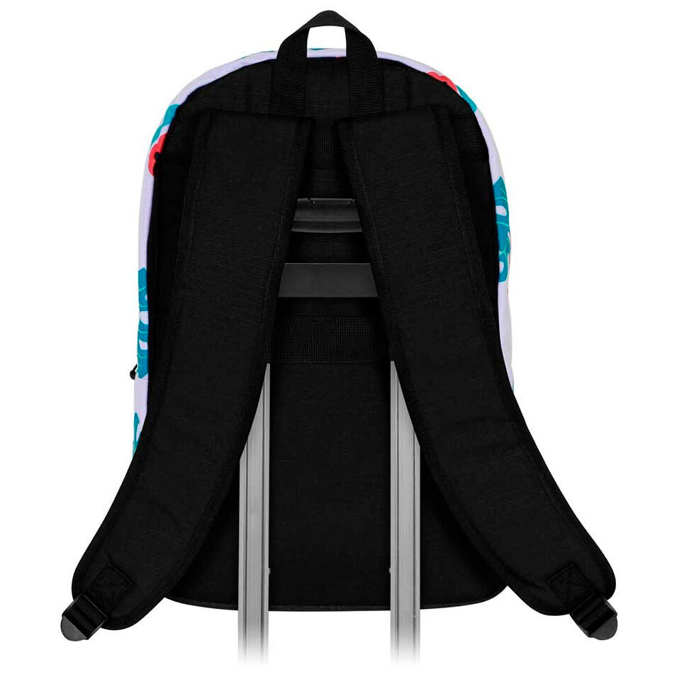 Gros plan sur les bretelles rembourrées et réglables du sac à dos Stitch pour un confort optimal