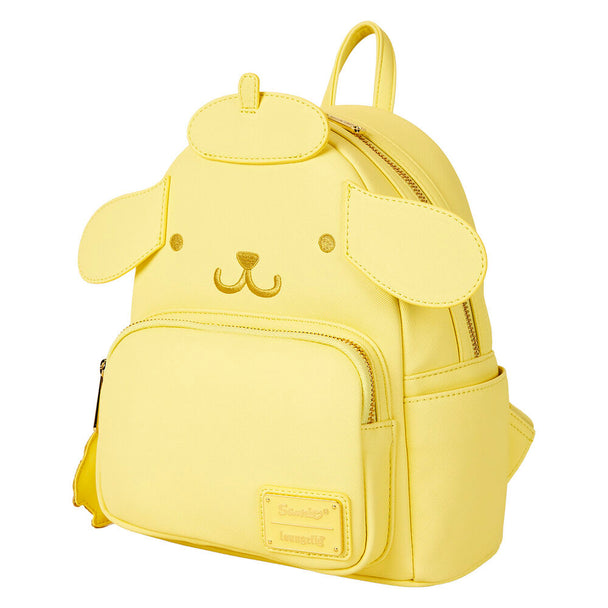 Détail du pendentif Hello Kitty et Pompompurin suspendu sur le sac à dos Loungefly