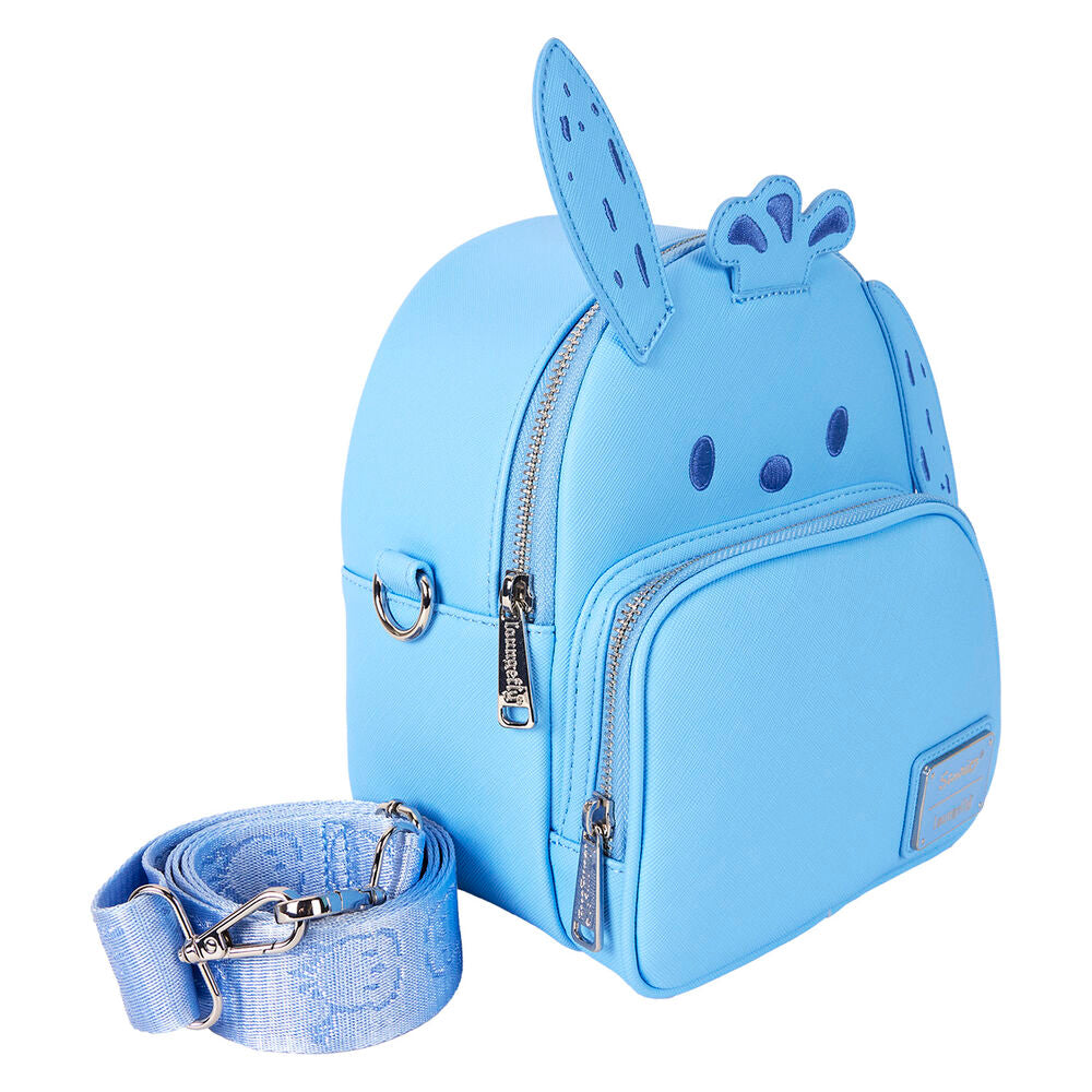 Sac à dos Loungefly Hello Kitty Pochacco porté en sac épaule grâce aux bandoulières amovibles