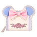 Vue avant du portefeuille Loungefly Disney Minnie Floral en cuir synthétique avec motifs floraux et nœud 3D