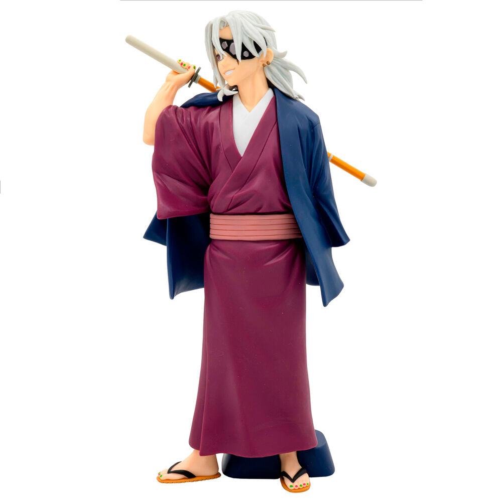 Vue arrière de la figurine Tengen Uzui Demon Slayer mettant en valeur la tenue et les textures