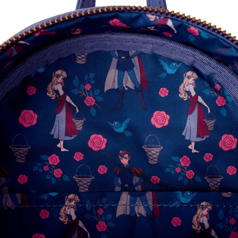 Intérieur doublé assorti du sac Loungefly Disney Aurora & Phillip, conçu pour une utilisation pratique