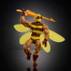 Vue de face de la figurine Buzz-Off articulée en pose de combat avec ailes déployées