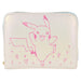 Vue avant du portefeuille Loungefly Pokémon Pikachu avec illustration colorée de Pikachu sur fond jaune vif