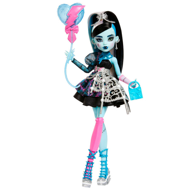 Poupée Monster High Frankie Stein en tenue d'anniversaire effrayant avec accessoires complets