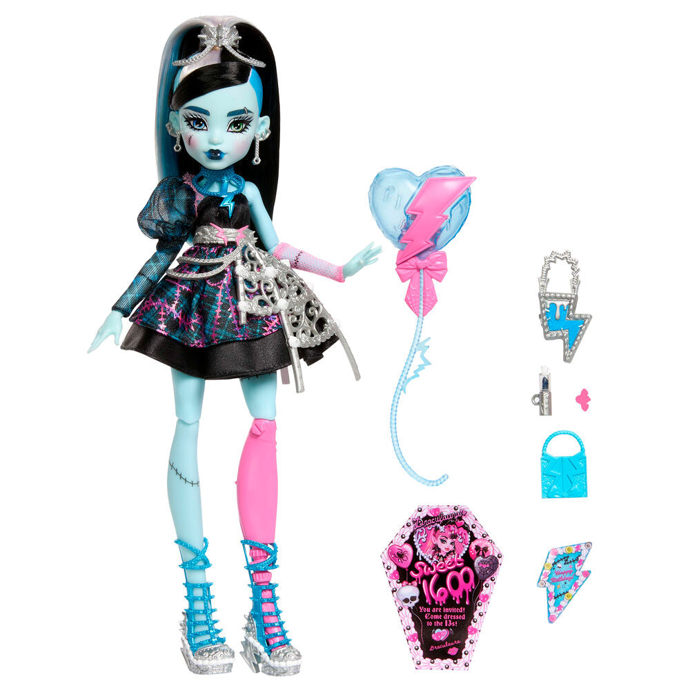 Accessoires inclus : carte d'anniversaire, cadeau et invitation pour la poupée Monster High
