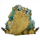 Détail des pattes avant de la figurine Zinogre avec texture réaliste et peinture soignée
