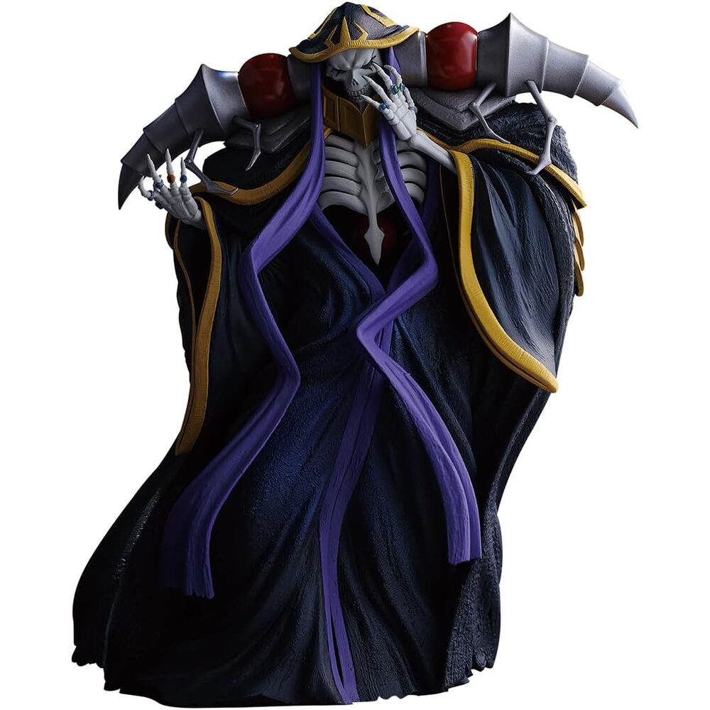 Photo de la figurine Overlord Ainz Ooal Gown posée sur un socle décoratif officiel