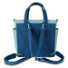 Sac à dos Loungefly Stitch porté sur le dos, montrant les bandoulières ajustables confortables