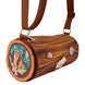 Photo du sac Loungefly The Fox and the Hound côté avec la bandoulière ajustable visible