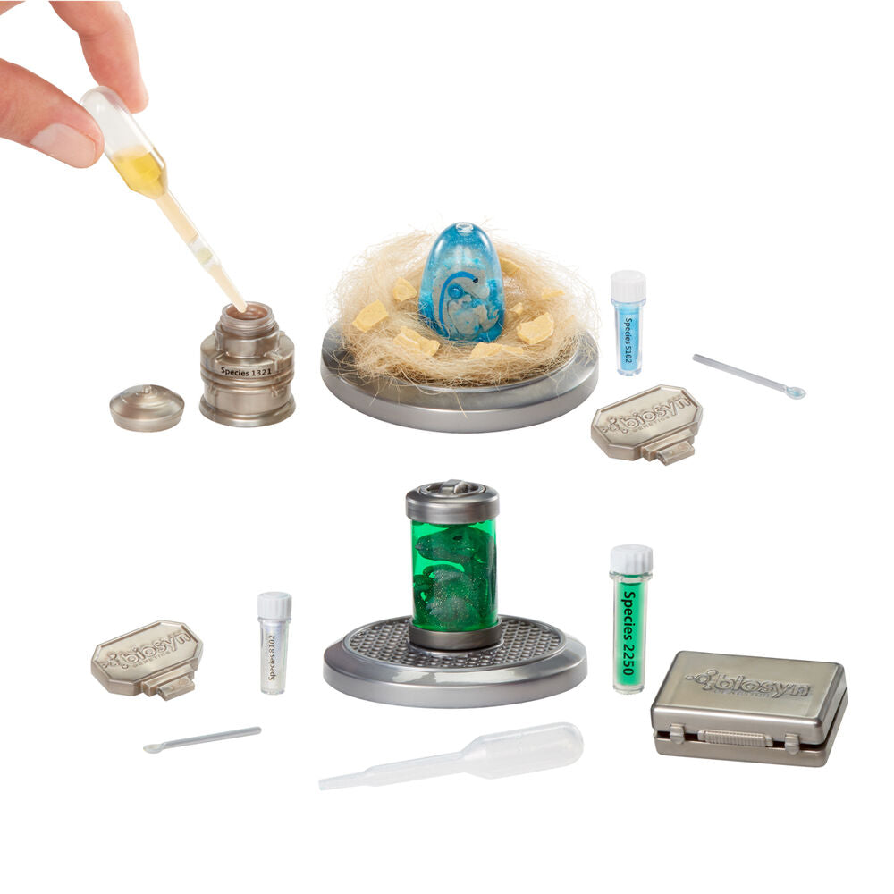 Vue rapprochée d'un œuf de dinosaure dans le laboratoire miniature Jurassic Park