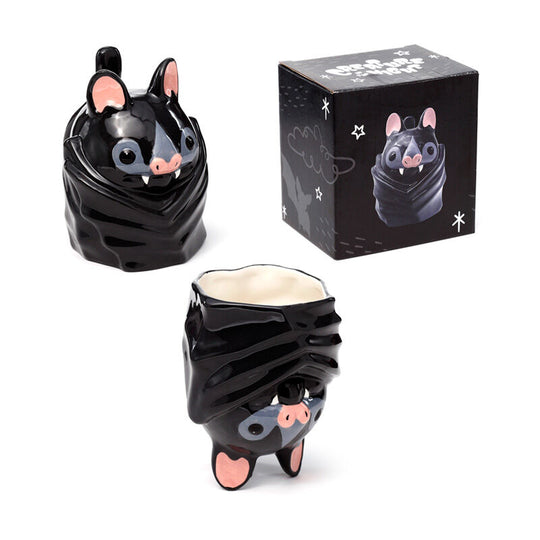 Profil latéral du mug chauve-souris montrant la texture en relief et la poignée